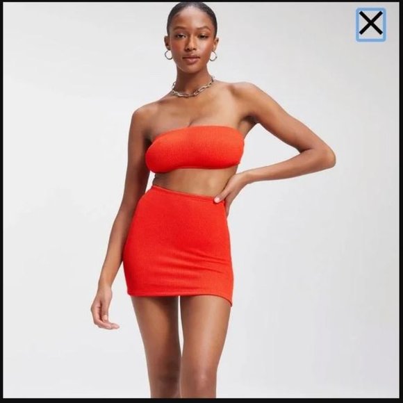 Good American Always Fits Mini Skirt In Bright Poppy Red Stretchy - Picture 1 of 11